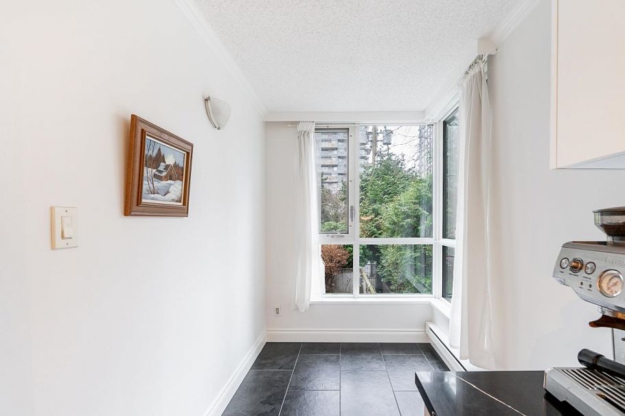 303 1345 Burnaby Street Vancouver, BC - 14