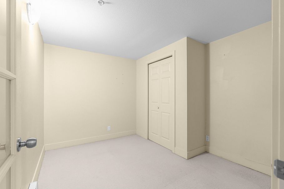 112 5958 Iona Drive Vancouver, BC - 24