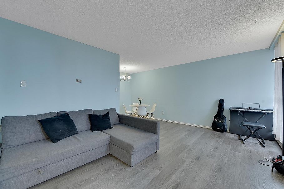 605 6759 Willingdon Avenue Burnaby, BC - 4