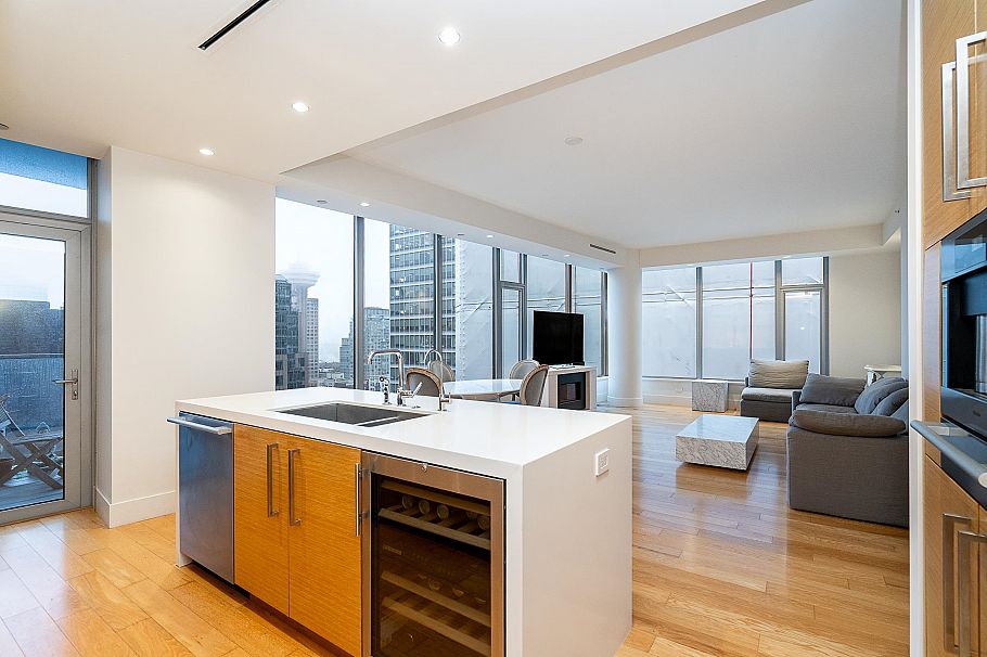 1803 667 Howe Street Vancouver, BC - 3