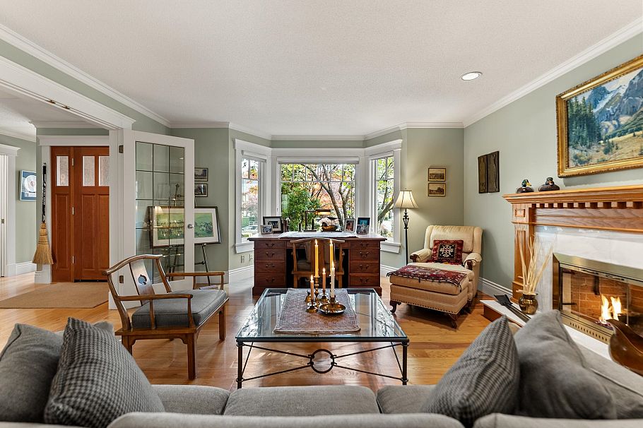 3171 W 42nd Avenue Vancouver, BC - 2