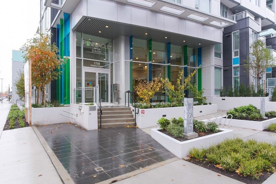 707 1708 Ontario Street Vancouver, BC - 14