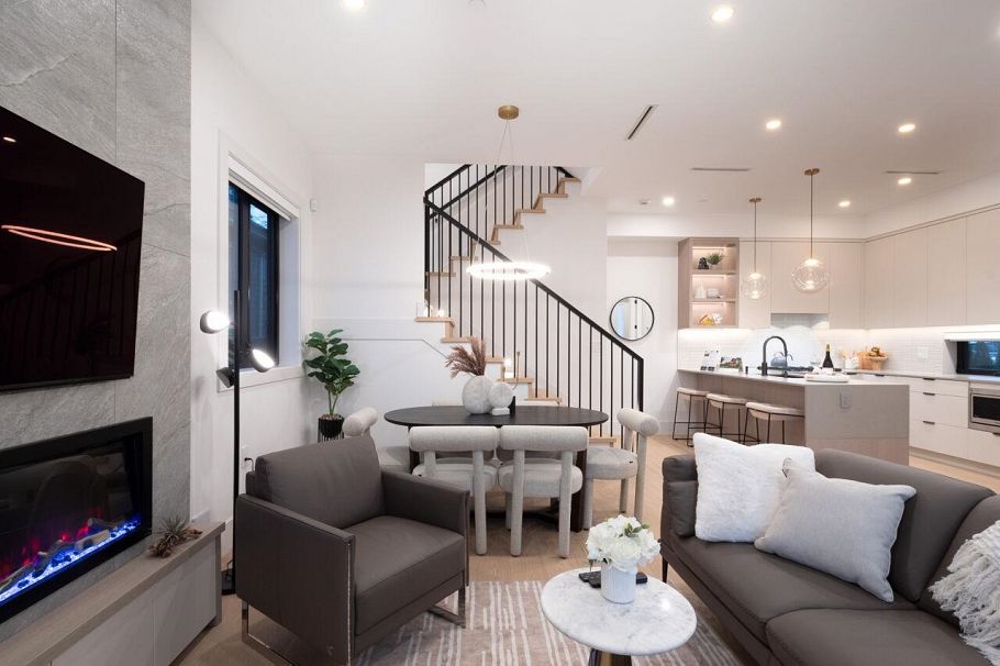 2493 Eton Street Vancouver, BC - 11