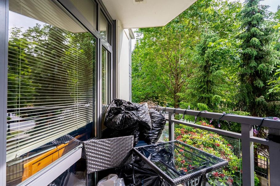 211 3660 Vanness Avenue Vancouver, BC - 23