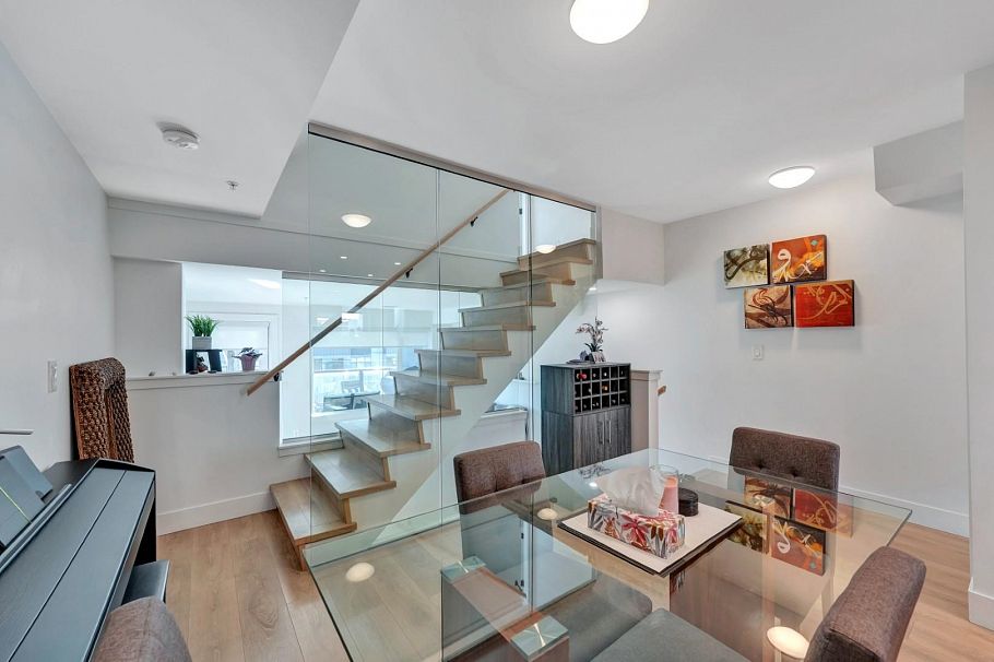 3 752 E 3rd Street North Vancouver, BC - 19