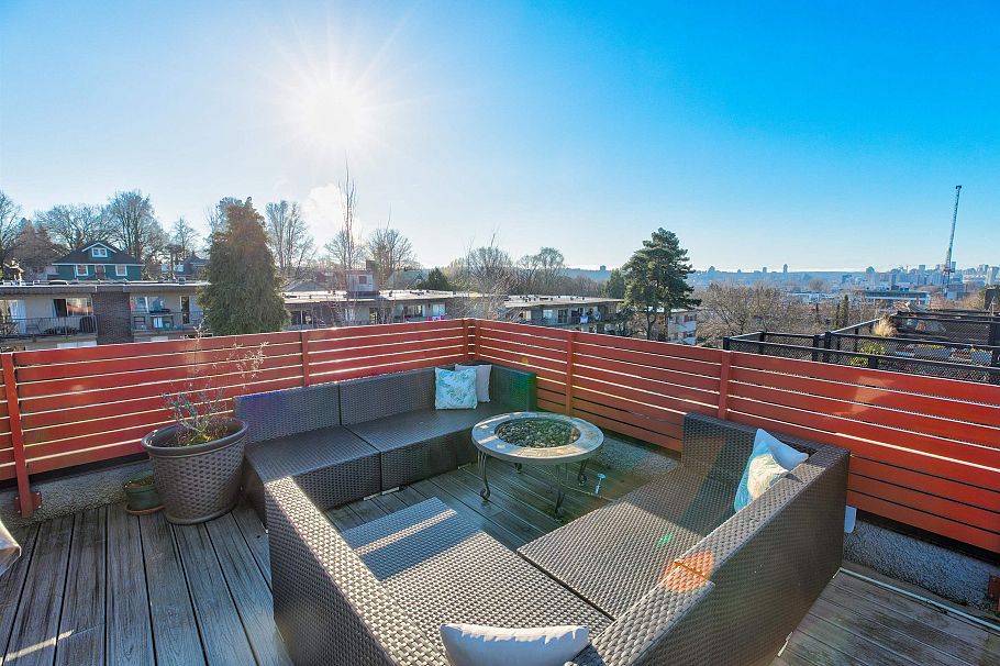 1865 Adanac Street Vancouver, BC - 1