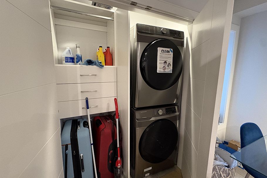 3429 Dundas Street Vancouver, BC - 17