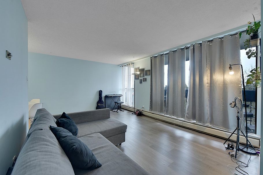 605 6759 Willingdon Avenue Burnaby, BC - 5
