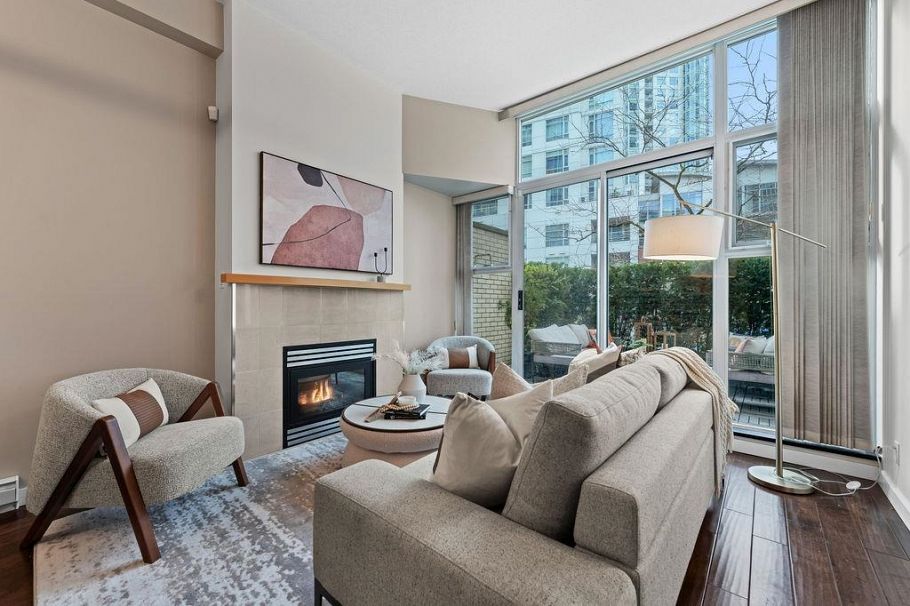 123 Aquarius Mews Vancouver, BC - 9