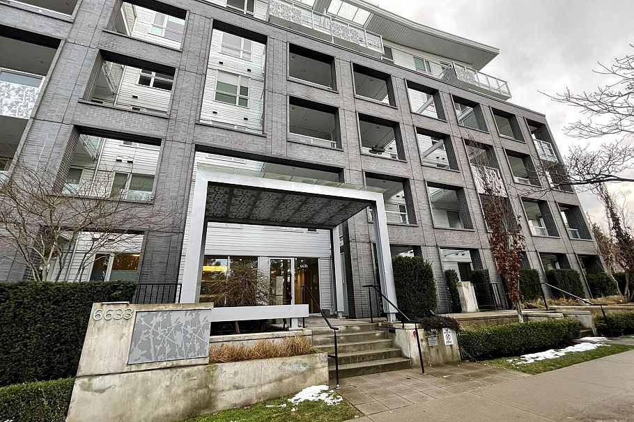 102 6633 Cambie Street Vancouver, BC - 10