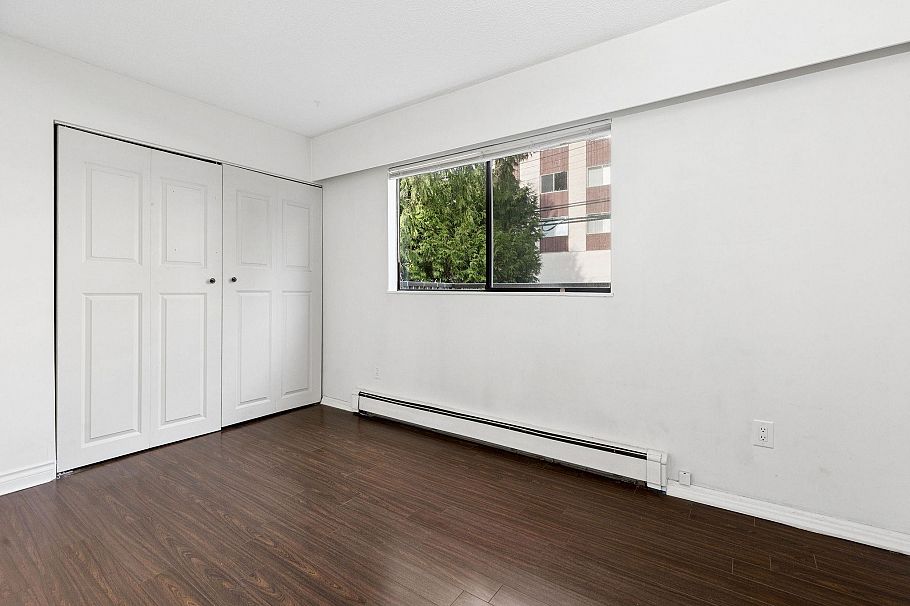 203 330 E 1st Street North Vancouver, BC - 12