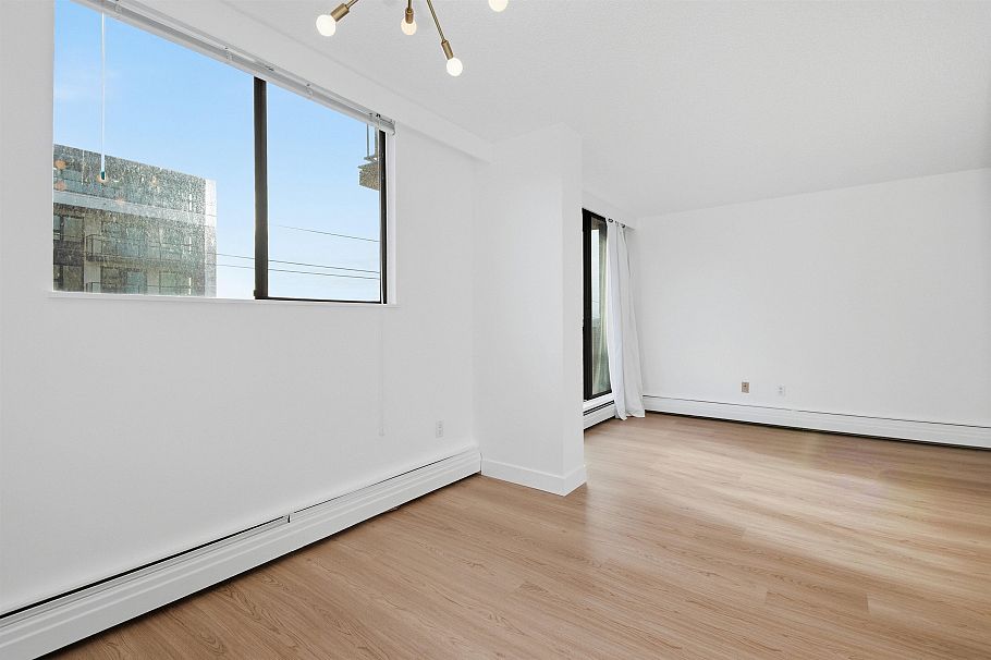 407 145 St. Georges Avenue North Vancouver, BC - 12