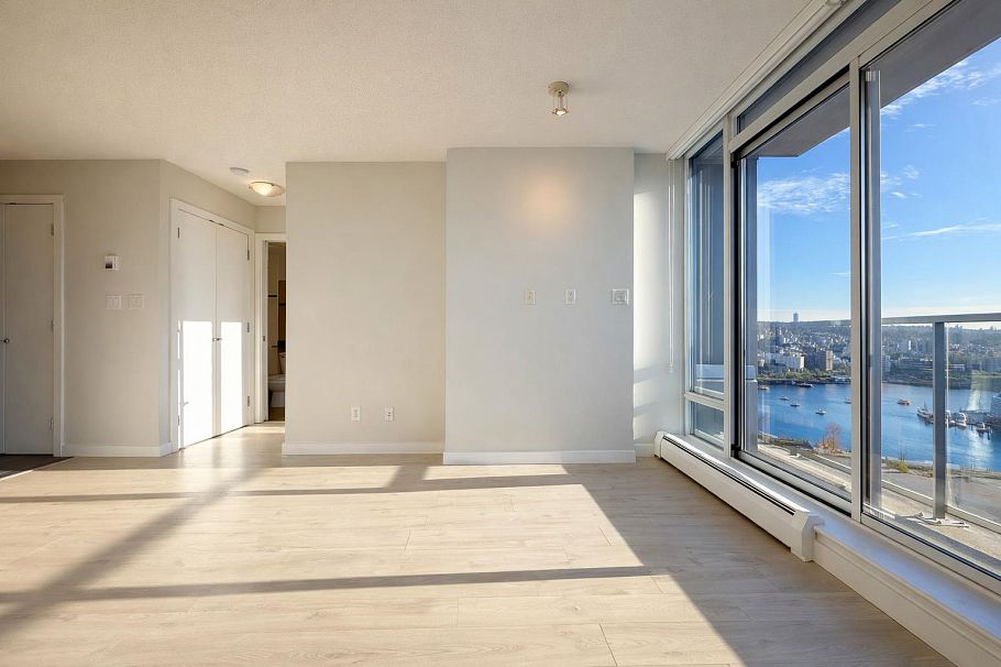 2803 688 Abbott Street Vancouver, BC - 3