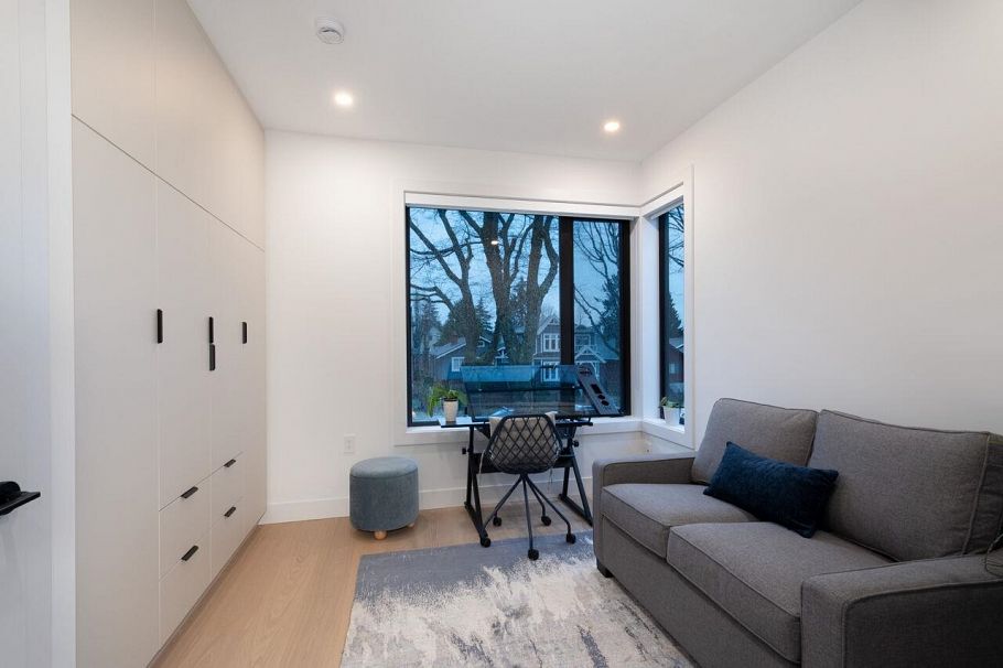 2493 Eton Street Vancouver, BC - 28