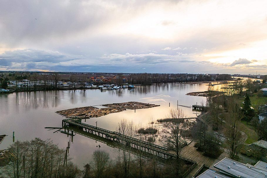 301 3138 Riverwalk Avenue Vancouver, BC - 24