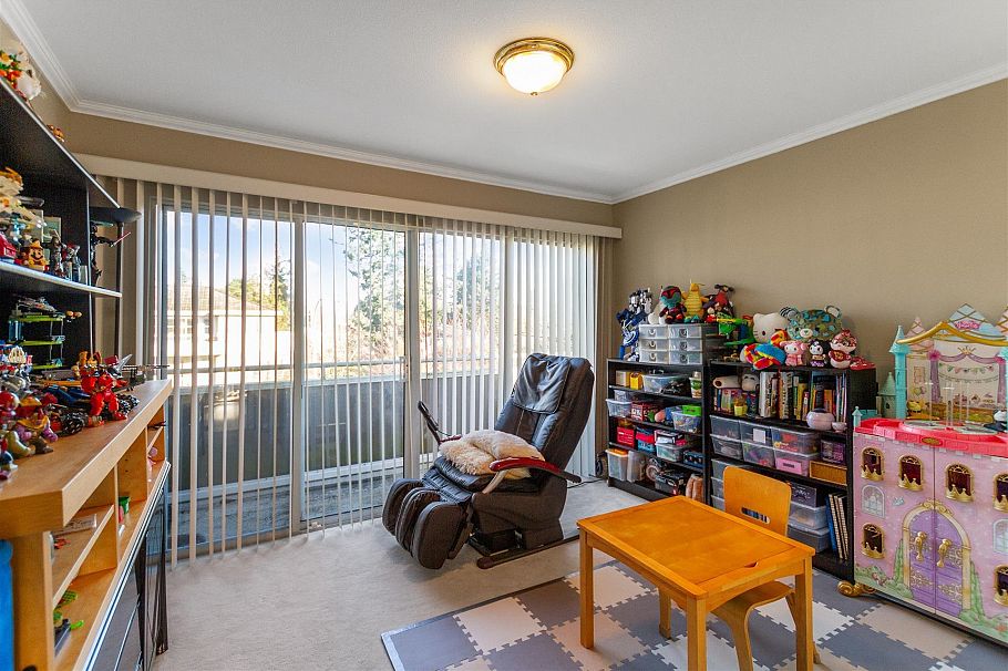 1028 W 51st Avenue Vancouver, BC - 15