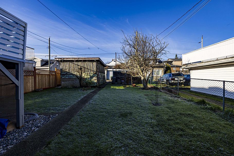 5761 Culloden Street Vancouver, BC - 19