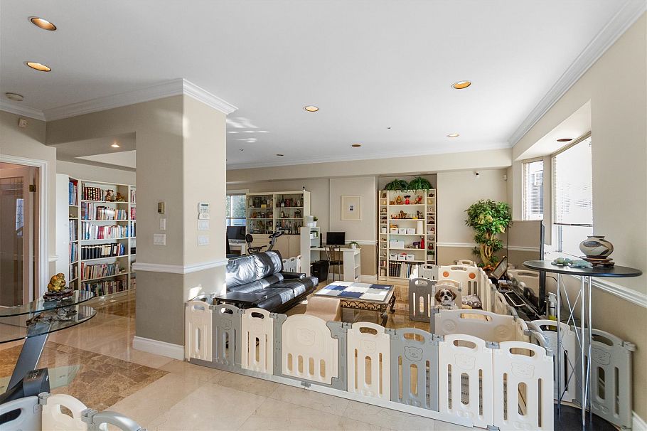 1028 W 51st Avenue Vancouver, BC - 9