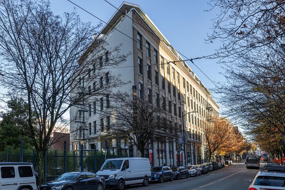 55 E Cordova Street Vancouver, BC - 31