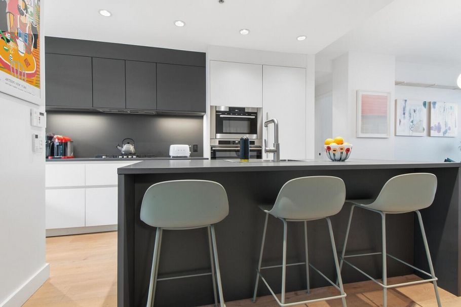 313 77 Walter Hardwick Avenue Vancouver, BC - 5