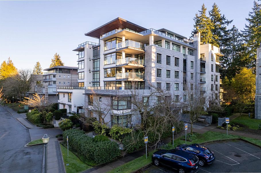 112 5958 Iona Drive Vancouver, BC - 1