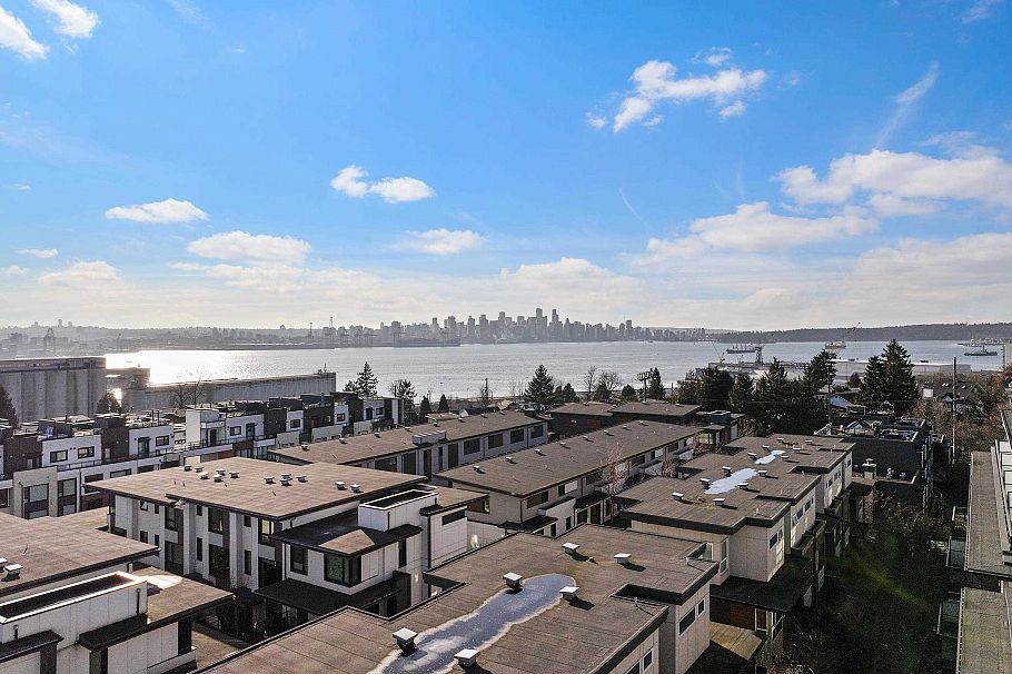 27 533 E 3rd Street North Vancouver, BC - 33