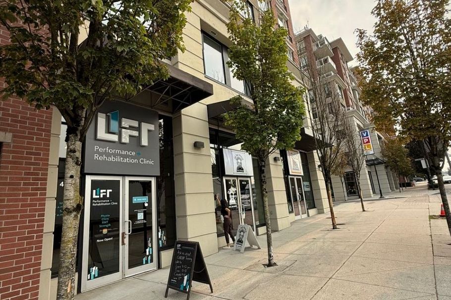 302 4028 Knight Street Vancouver, BC - 20