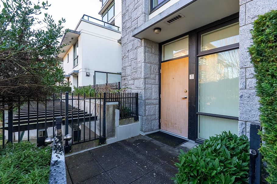 112 5958 Iona Drive Vancouver, BC - 30