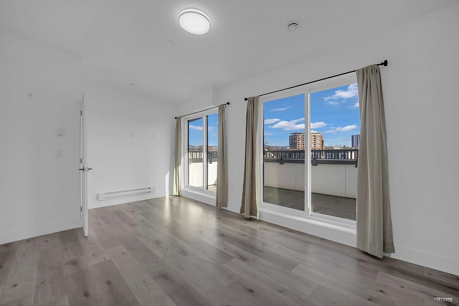 5140 Slocan Street Vancouver, BC - 12