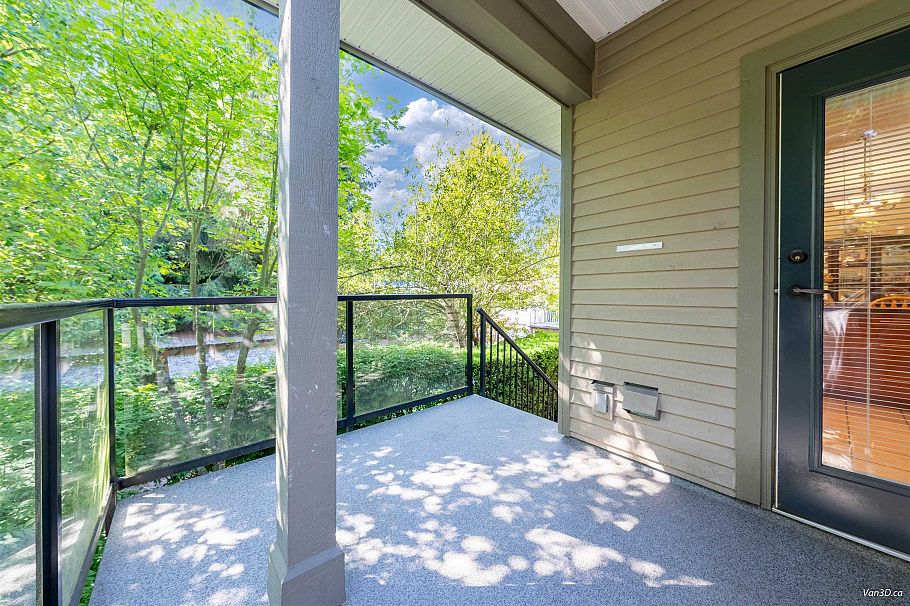 15 3150 Sunnyhurst Road North Vancouver, BC - 14