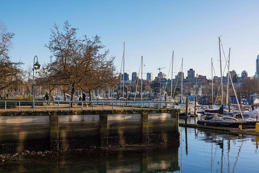 805 628 Kinghorne Mews Vancouver, BC - 26