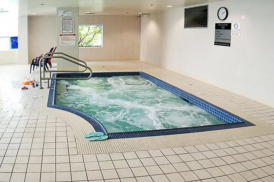 2206 111 W Georgia Street Vancouver, BC - 9