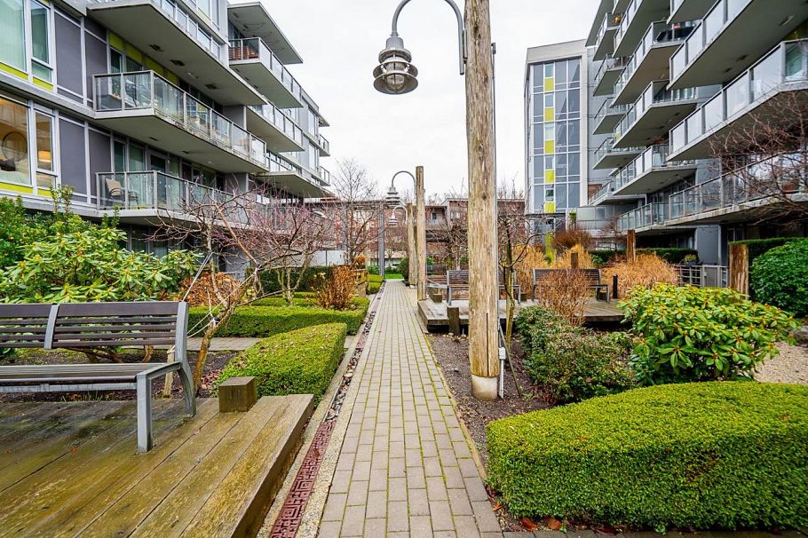 207 3162 Riverwalk Avenue Vancouver, BC - 6