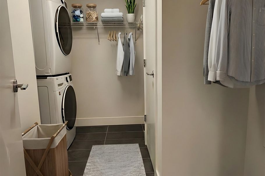 404 2375 Emery Court North Vancouver, BC - 19