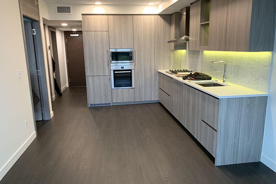 919 3300 Ketcheson Road Richmond, BC - 2