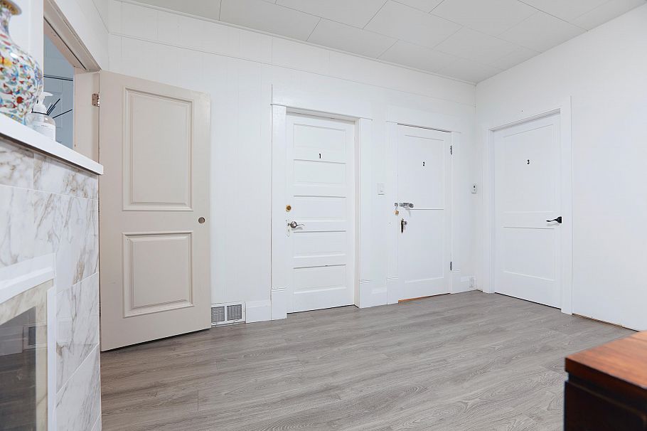 1440 E 1st Avenue Vancouver, BC - 5