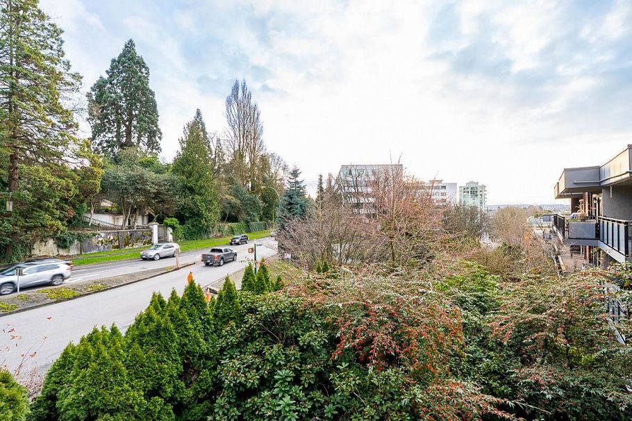 605 1405 W 15th Avenue Vancouver, BC - 25