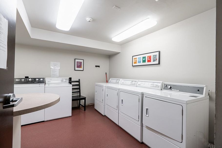 605 1405 W 15th Avenue Vancouver, BC - 27