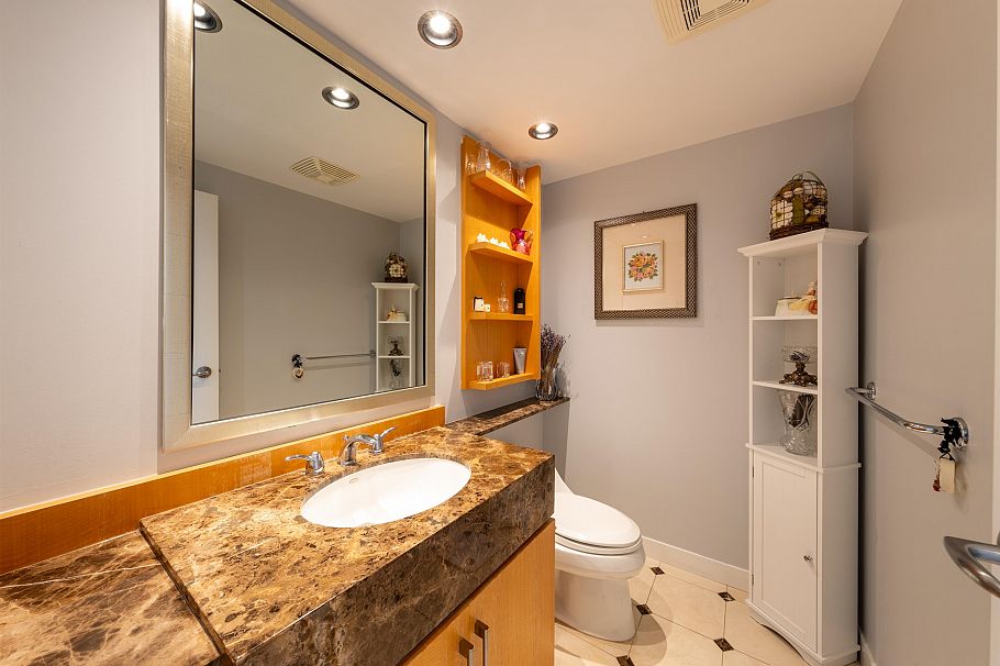 3601 1438 Richards Street Vancouver, BC - 23