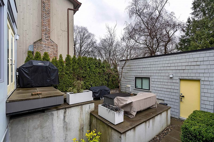 1928 Templeton Drive Vancouver, BC - 33