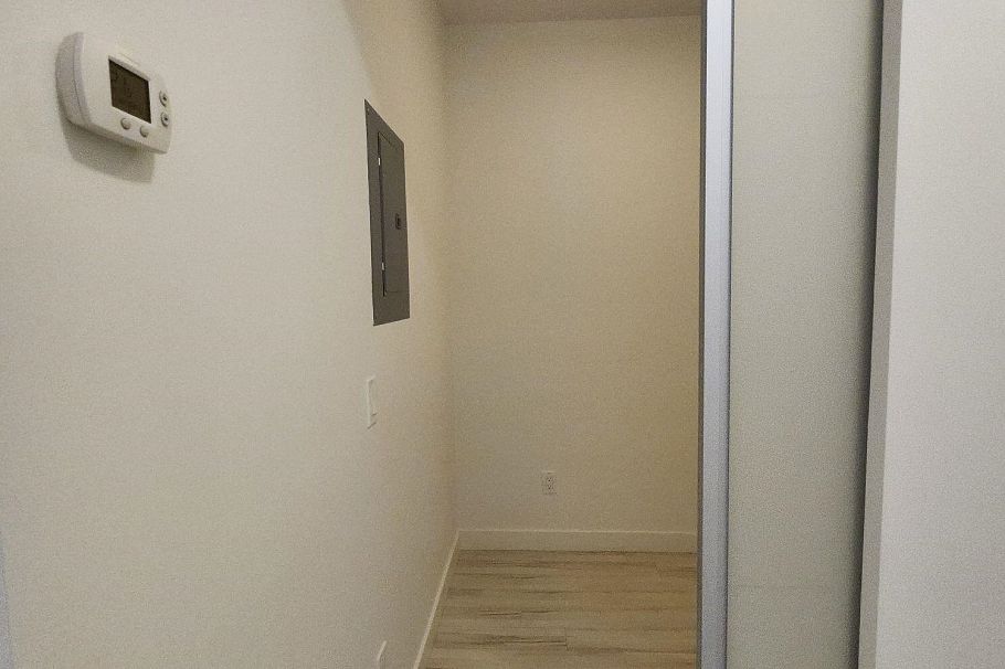 313 111 E 3rd Street North Vancouver, BC - 11