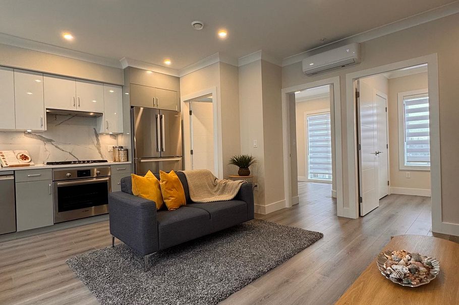 8319 French Street Vancouver, BC - 7