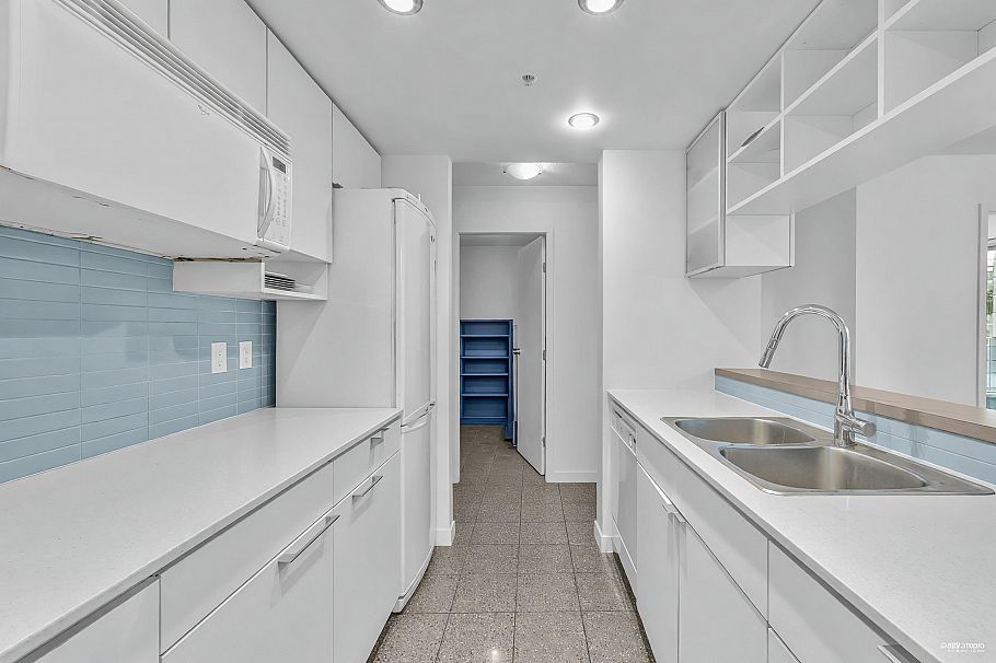 1202 928 Beatty Street Vancouver, BC - 12