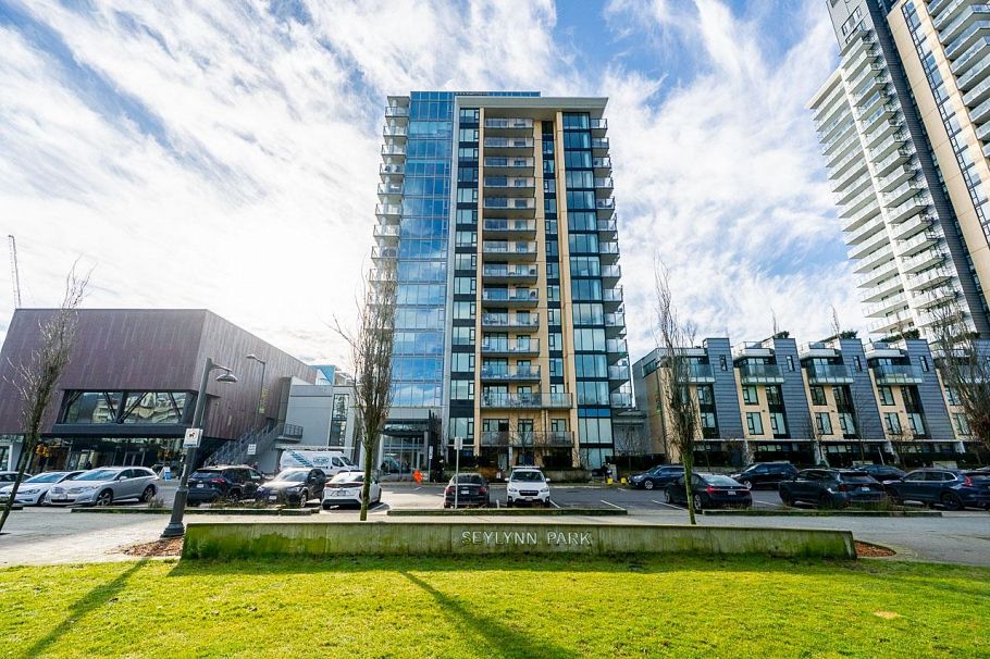 1406 1471 Hunter Street North Vancouver, BC - 2
