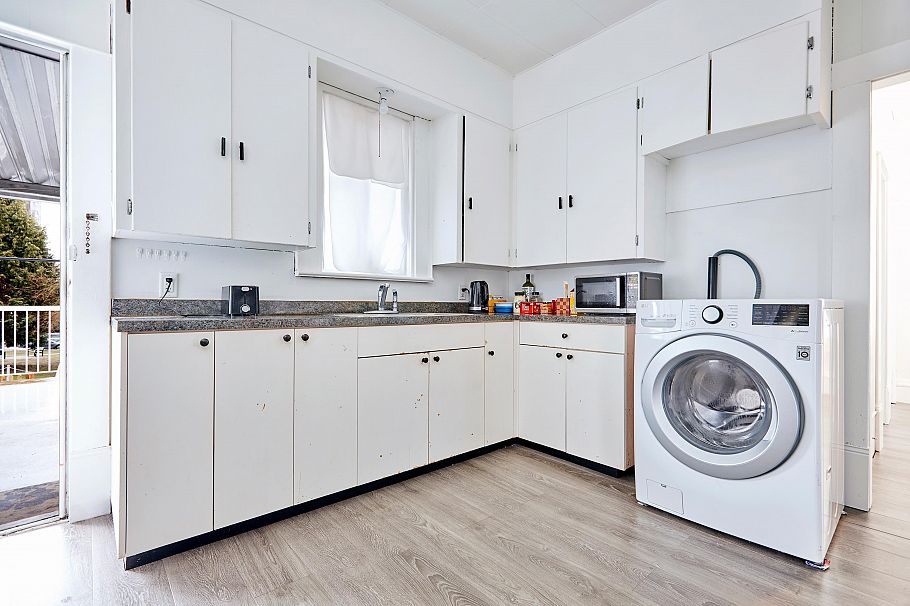 1440 E 1st Avenue Vancouver, BC - 8