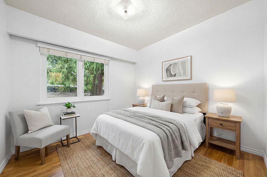 479 E 29th Street North Vancouver, BC - 17