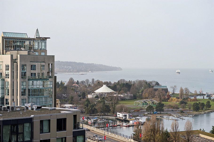 PH 3-4 1383 Howe Street Vancouver, BC - 25