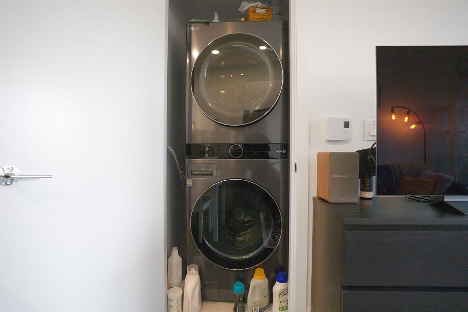 405 2666 Duke Street Vancouver, BC - 26