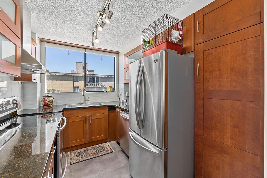 601 140 E Keith Road North Vancouver, BC - 10