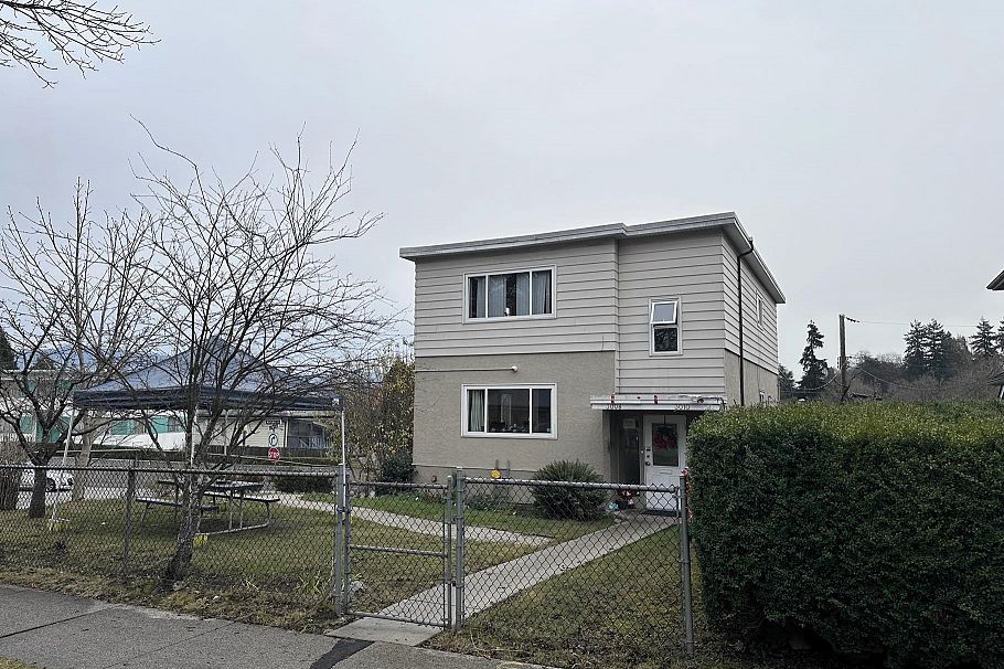 3008 Clark Drive Vancouver, BC - 1